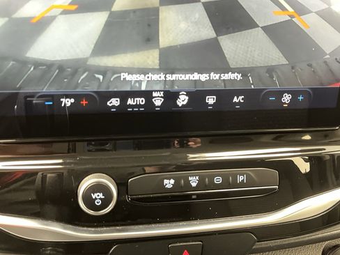 Used 2024 Ford Transit 350 XLT image 21