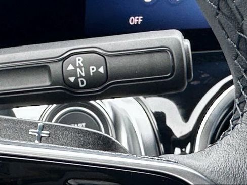 New 2026 Mercedes-Benz GLB 250 4MATIC image 15