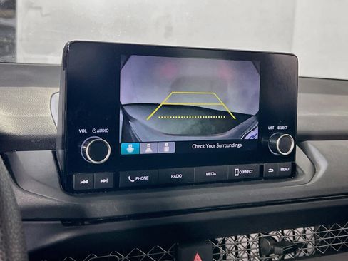 Used 2023 Honda Accord LX image 12