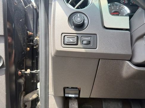 Used 2010 Ford F150 XLT AWD/4WD image 10