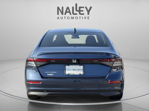 Used 2023 Honda Accord EX image 3