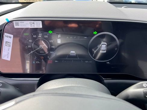 New 2026 Kia Niro Wave FWD image 16