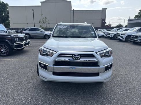 Used 2024 Toyota 4Runner Limited RWD image 2