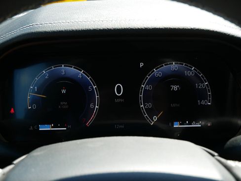 New 2025 Jeep Grand Cherokee Limited w/ Luxury Tech Group II image 21