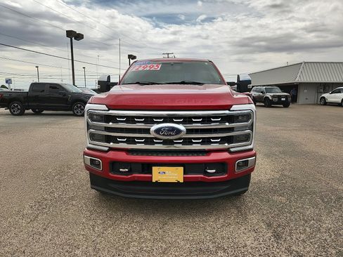Certified 2023 Ford F250 Platinum w/ FX4 Off-Road Package AWD/4WD image 2