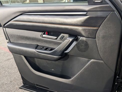 Used 2025 MAZDA CX-50 AWD 2.5 Hybrid w/ Premium Pkg image 14