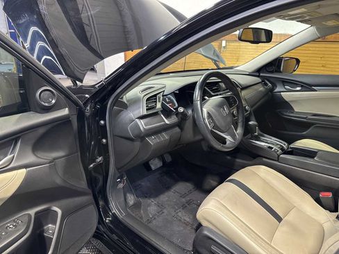 Used 2018 Honda Civic EX-L image 14