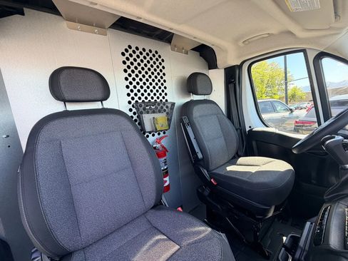Used 2023 RAM ProMaster 2500 FWD image 18