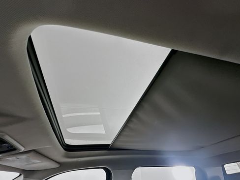 Used 2023 Toyota Tundra Limited image 27