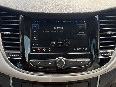 Used 2019 Chevrolet Trax LS image 21