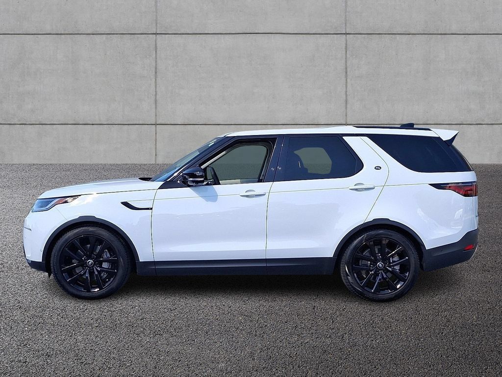 Certified 2026 Land Rover Discovery S AWD/4WD image 7
