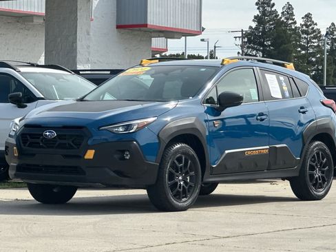 Used 2024 Subaru Crosstrek 2.5i Wilderness w/ Crosstrek Mirror Package image 7