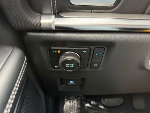 New 2026 Ford Expedition Max Platinum w/ Driver's Package image 13