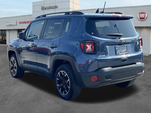 Used 2023 Jeep Renegade Latitude AWD/4WD image 5