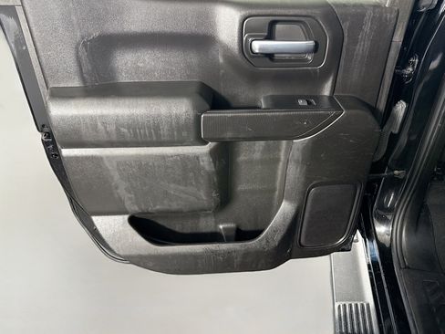Used 2022 Chevrolet Silverado 1500 Custom RWD image 24