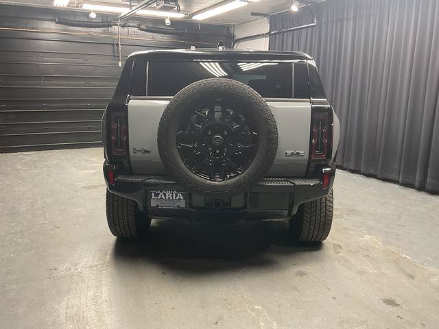 Used 2024 GMC Hummer EV 2X w/ LPO, Illumination Package AWD/4WD image 6
