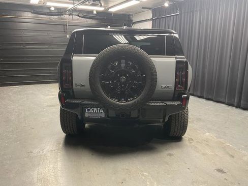 Used 2024 GMC Hummer EV 2X w/ LPO, Illumination Package AWD/4WD image 6
