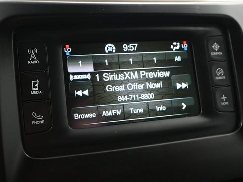 Used 2015 Jeep Cherokee Latitude w/ Comfort/Convenience Group FWD image 17
