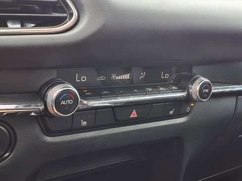 Used 2025 MAZDA CX-30 AWD 2.5 S w/ Preferred Package image 22