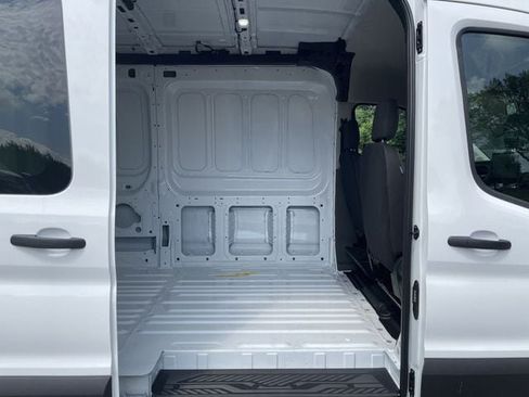 New 2026 Ford Transit 250 148 Medium Roof Extended AWD image 22