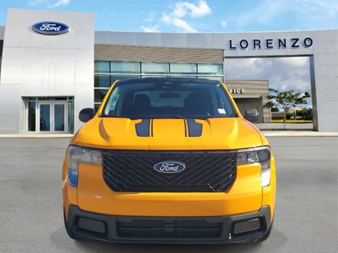 New 2026 Ford Maverick XLT w/ XLT Luxury Package AWD/4WD image 2