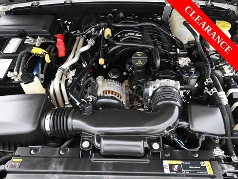 Used 2023 Jeep Gladiator Mojave w/ Trailer Tow Package image 11