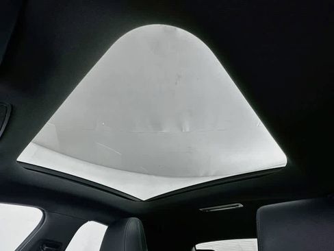 Used 2018 Mercedes-Benz CLA 250 image 28