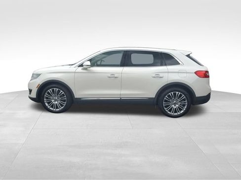 Used 2016 Lincoln MKX Reserve AWD/4WD image 7