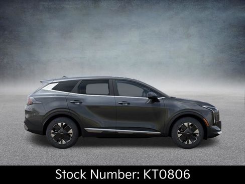 New 2026 Kia Sportage LX image 7