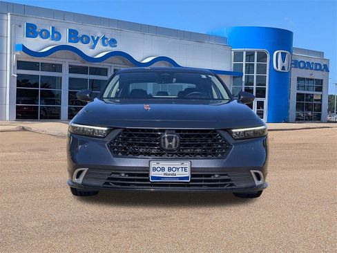 Certified 2023 Honda Accord Touring image 8