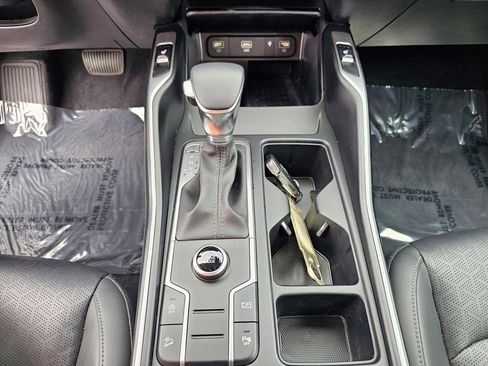 Certified 2023 Kia Sorento S w/ Panoramic Sunroof Package image 69