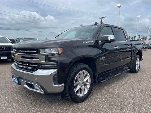 Used 2019 Chevrolet Silverado 1500 LTZ w/ LTZ Texas Edition RWD image 3