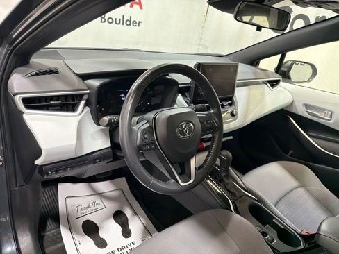 Used 2023 Toyota Corolla SE w/ SE Package FWD image 25