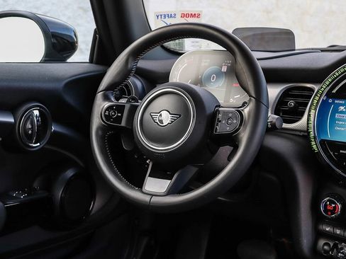 Used 2022 MINI Cooper S image 12