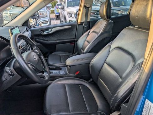 Used 2020 Ford Escape SE Sport image 5