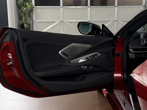 Used 2022 Chevrolet Corvette Stingray Preferred Conv w/ Z51 Performance Package RWD image 15