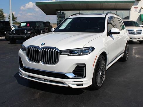 Used 2022 BMW ALPINA XB7 image 17