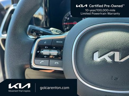 Used 2023 Kia Sorento LX FWD image 21