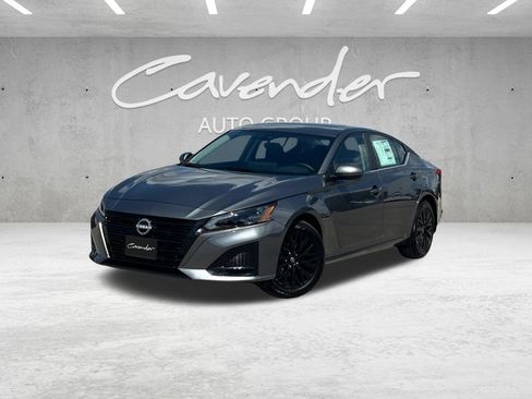 New 2026 Nissan Altima 2.5 SV FWD image 1
