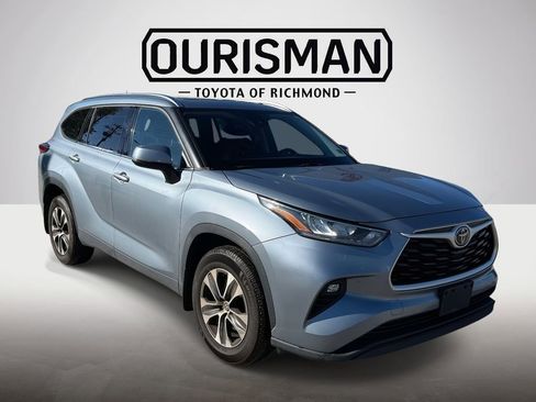 Certified 2020 Toyota Highlander XLE image 12