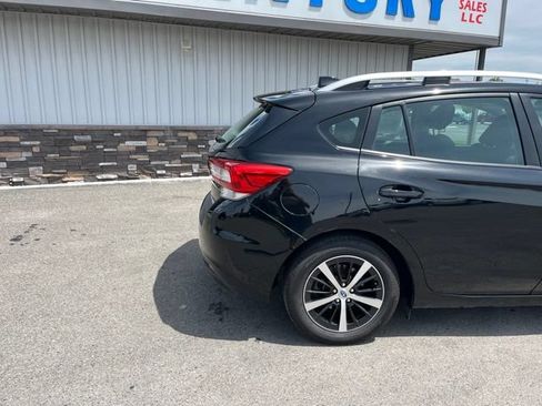 Used 2019 Subaru Impreza 2.0i Premium AWD/4WD image 14