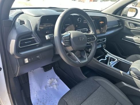 New 2026 Chevrolet Traverse LT w/ Midnight/Sport Edition image 11