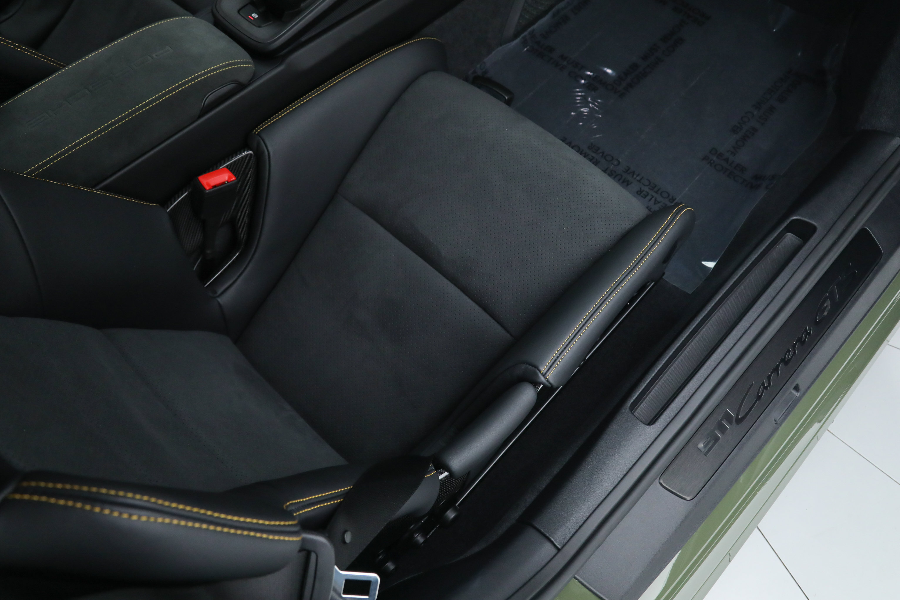 Used 2024 Porsche 911 GTS Coupe image 18