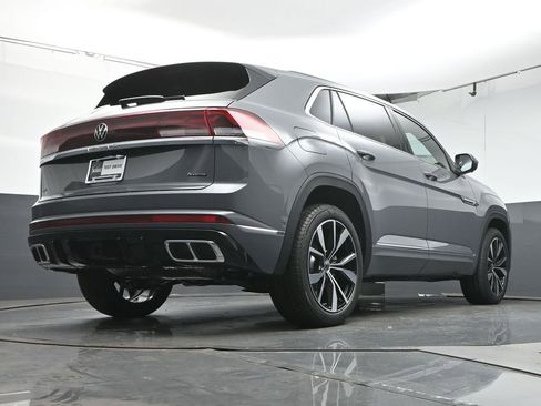 New 2026 Volkswagen Atlas Cross Sport SEL Premium R-Line AWD/4WD image 38