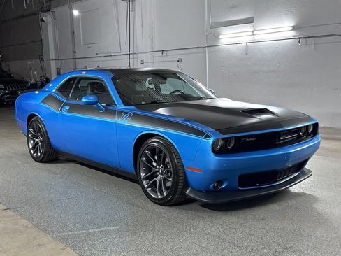 Used 2023 Dodge Challenger R/T w/ T/A Package RWD image 3