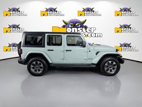Used 2023 Jeep Wrangler Sahara w/ Cold Weather Group image 4