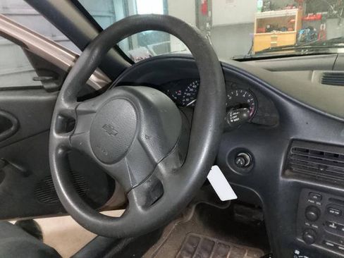 Used 2004 Chevrolet Cavalier Sedan w/ Preferred Equipment Group FWD image 35