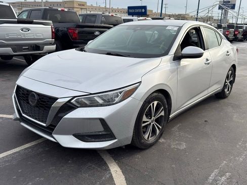 Used 2020 Nissan Sentra SV image 6