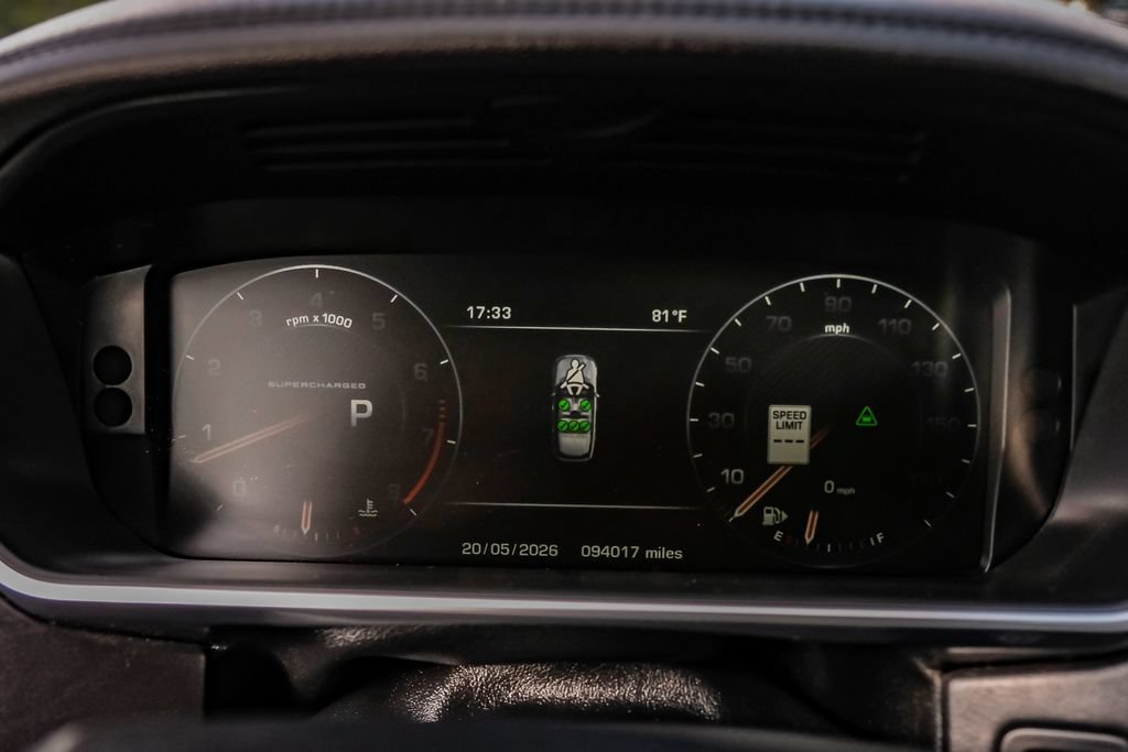 Used 2016 Land Rover Range Rover Supercharged AWD/4WD image 17