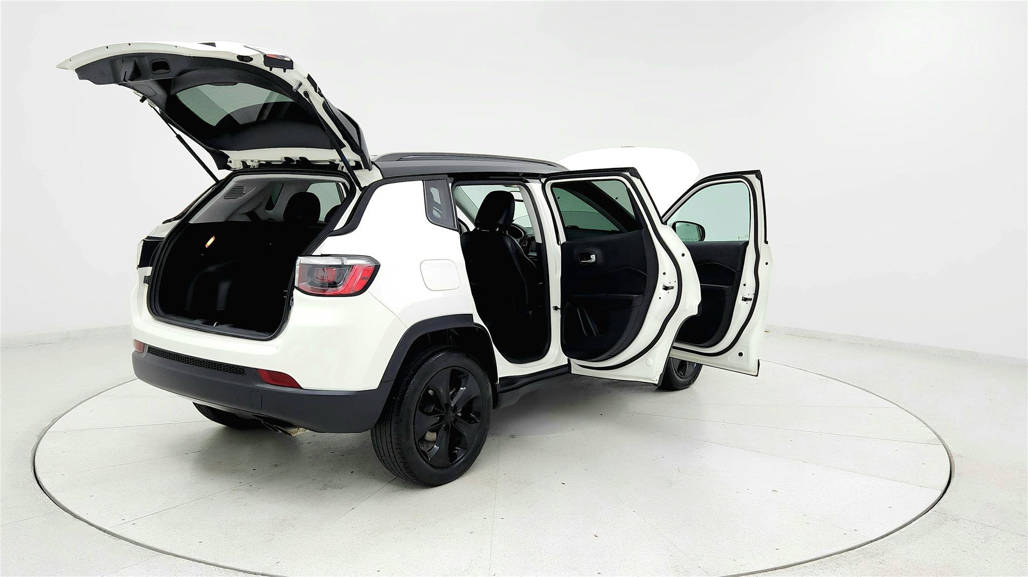 Used 2021 Jeep Compass Latitude AWD/4WD image 11